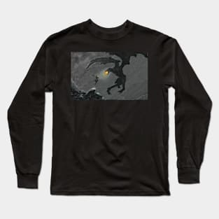 Warrior slaying Dragon Long Sleeve T-Shirt